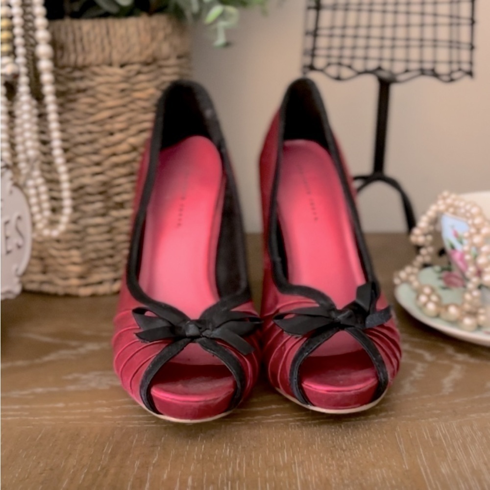 🖤 GORGEOUS FUSCIA satin fabric women’s open toe heels, size 7